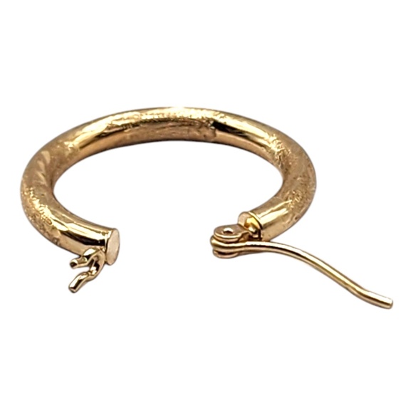 14 Karat Yellow Gold Circle Hoop Earrings #20483 - Picture 6 of 7